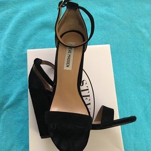 Suede ankle strap sandals with block heel
